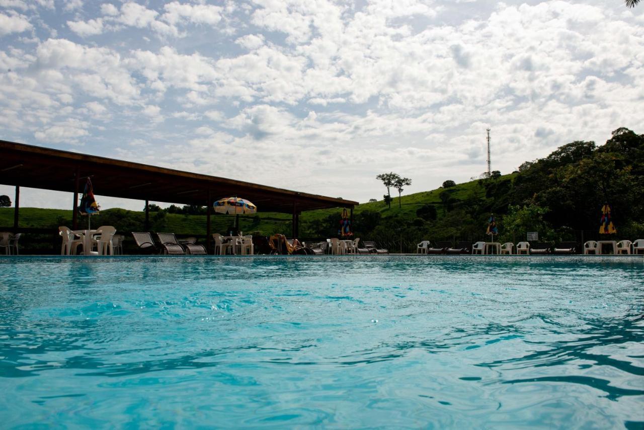 Hotel Fazenda Vale Da Cachoeira Serra Negra  Exteriör bild